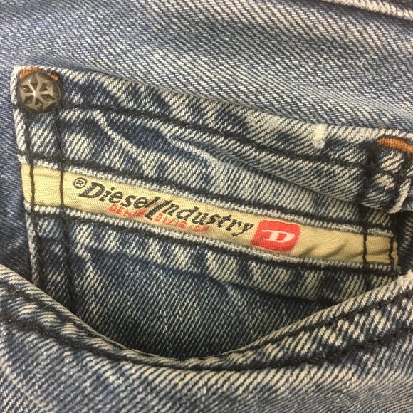 Diesel - Safado - 32x30 - Like New - Picture 5 of 11